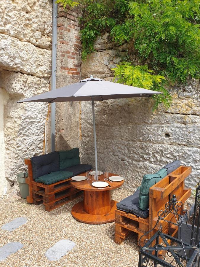 Ferienwohnung La Grotte Du Bonheur Cangey Exterior foto