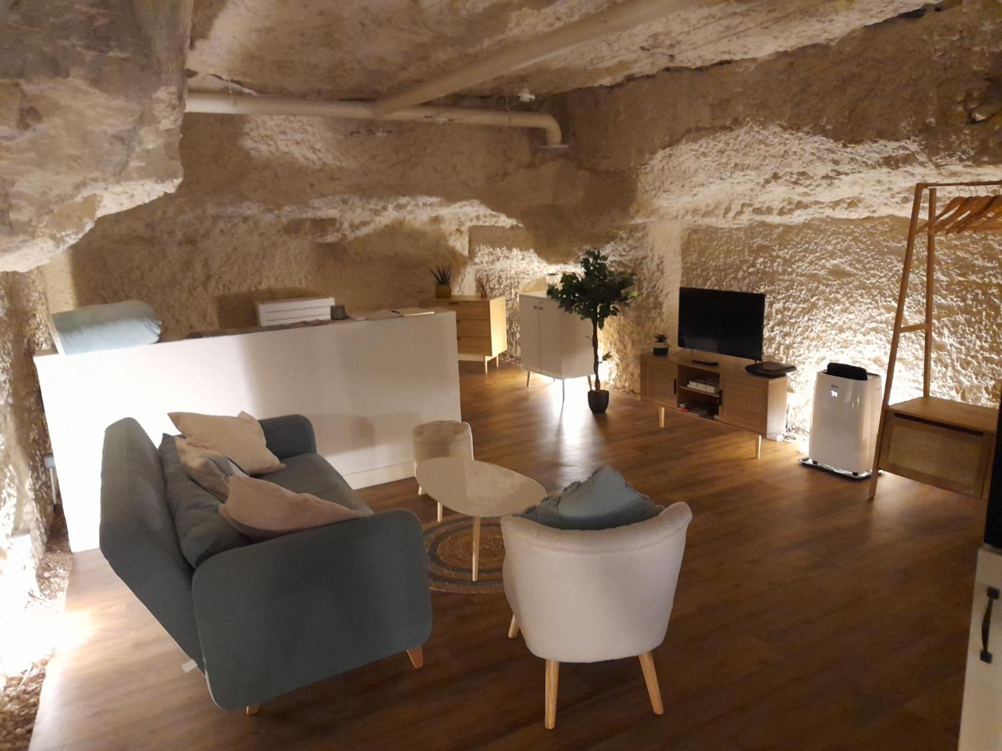 Ferienwohnung La Grotte Du Bonheur Cangey Exterior foto