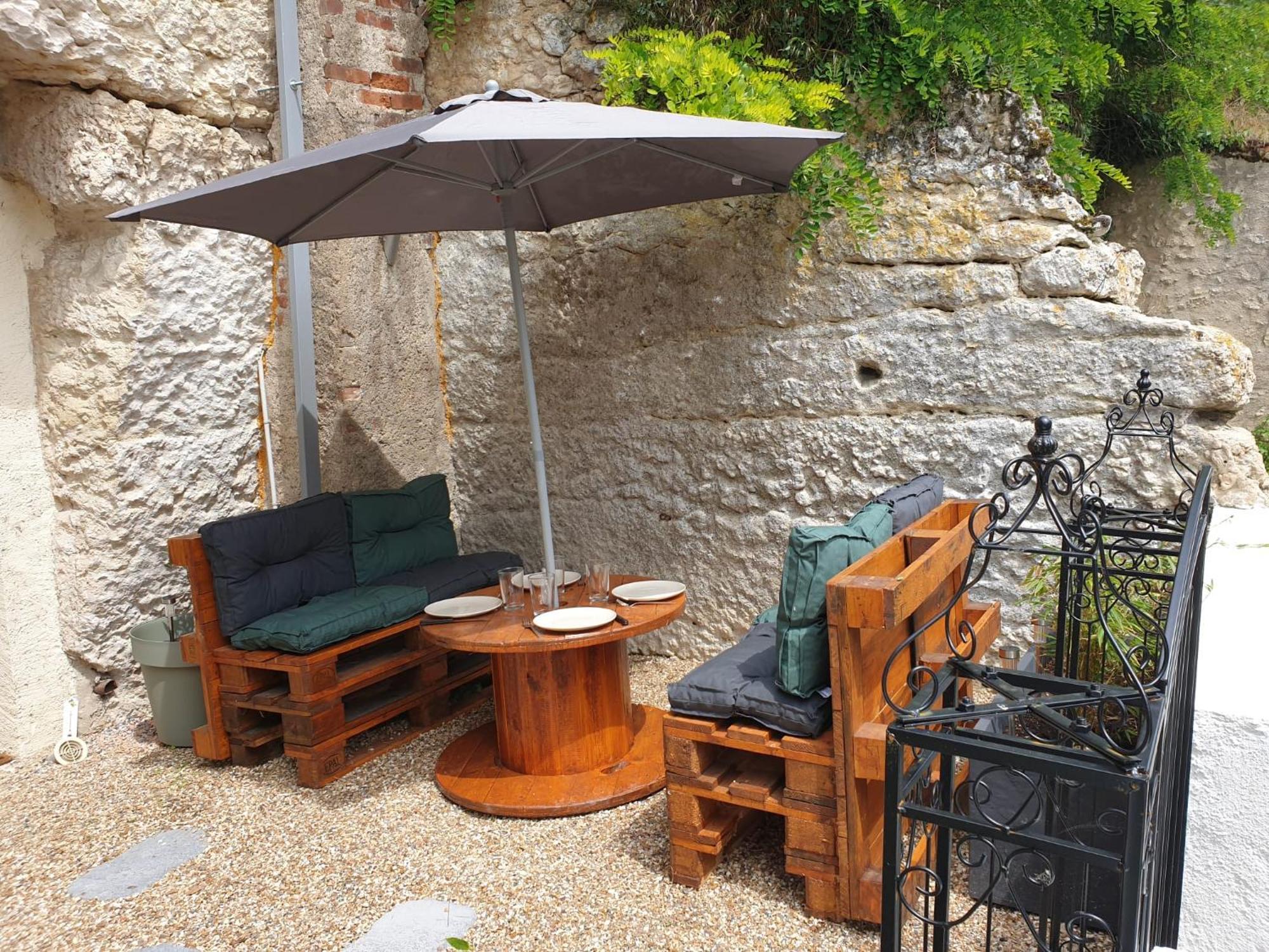 Ferienwohnung La Grotte Du Bonheur Cangey Exterior foto